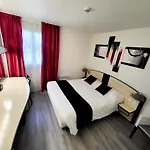 Hotel Logis Hotel Le Capricorne