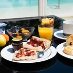 Hotel Logis Hotel Le Capricorne