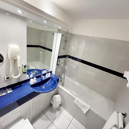 Hotel Logis Le Capricorne