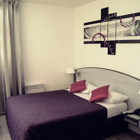 Logis Le Capricorne Hotell Marmande