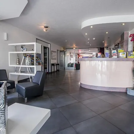 Logis Le Capricorne Hotell Marmande