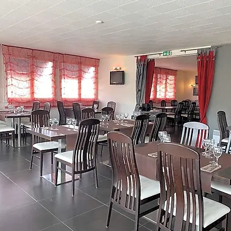 Otel Logis Le Capricorne 3*