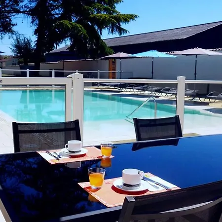 Logis Le Capricorne 3* Marmande