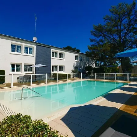 Hotell Logis Le Capricorne