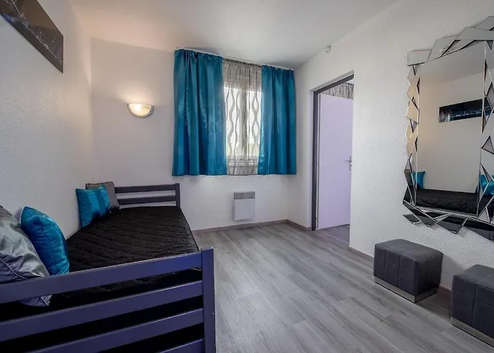 Logis Hotel Le Capricorne 3*