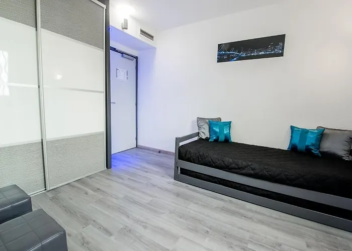 Citotel Le Capricorne 3* מרמנדה