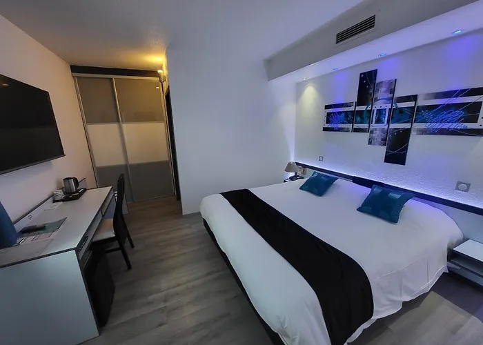 מלון Citotel Le Capricorne