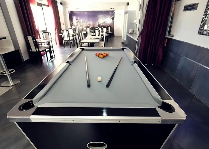 Hotel Logis Hotel Le Capricorne