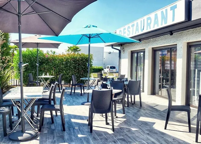 Logis Hotel Le Capricorne 3* Marmande