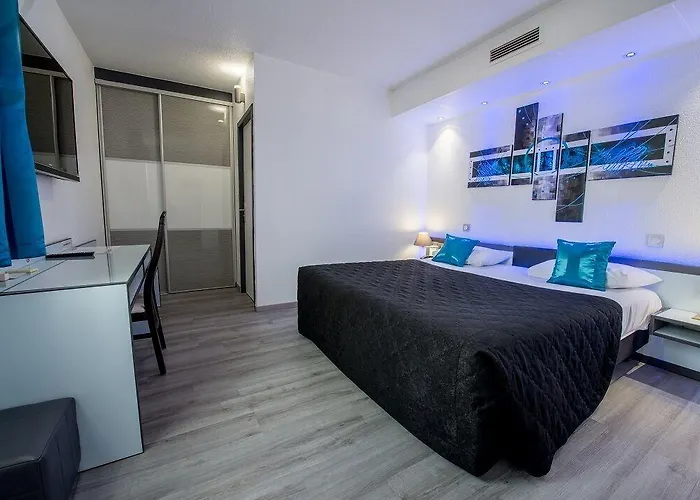 Citotel Le Capricorne מרמנדה