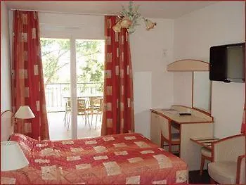 Citotel Le Capricorne מלון 3*