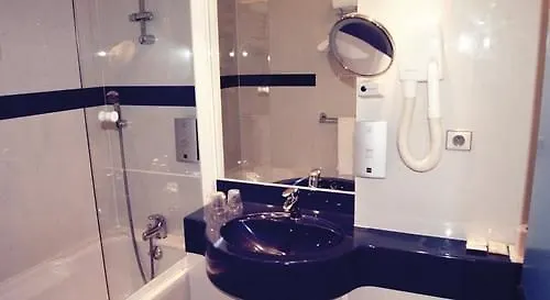 מלון Citotel Le Capricorne מרמנדה